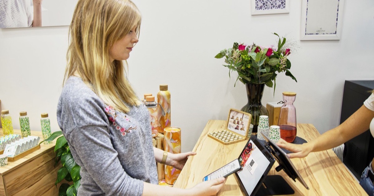 Mobile shop software pricing breakdown